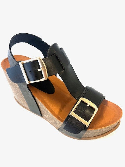 Amust Provi Sandals