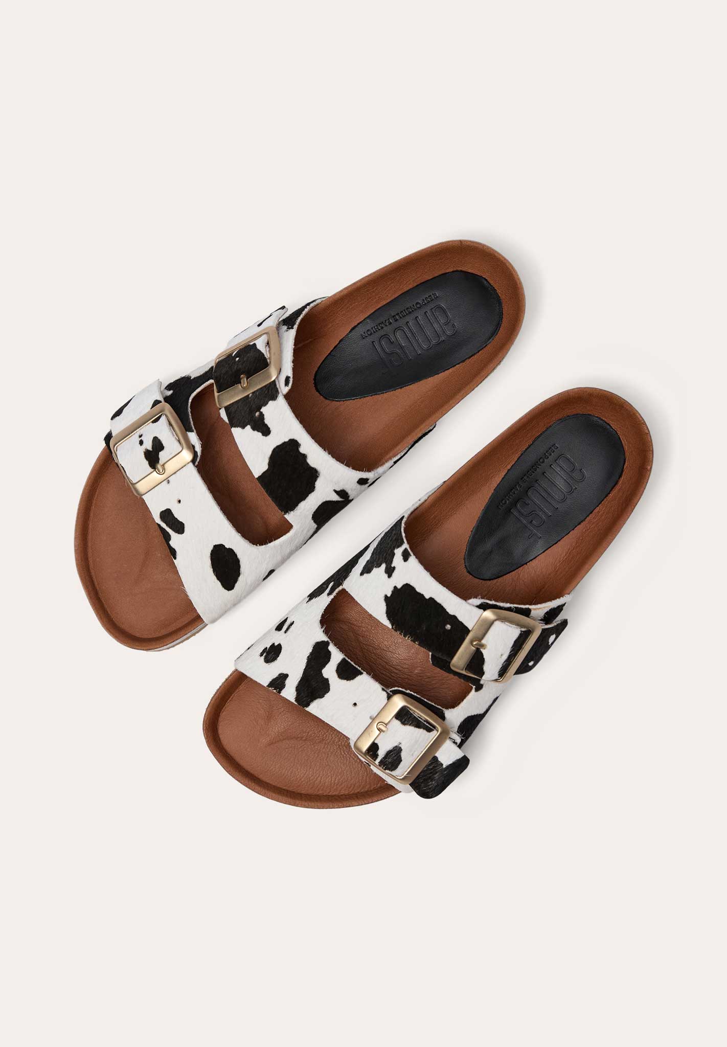 Amust Alba Cow Black