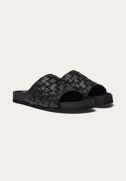 Amust Lola Sandals