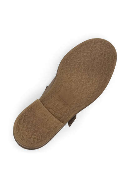 Amust Prag Shoes